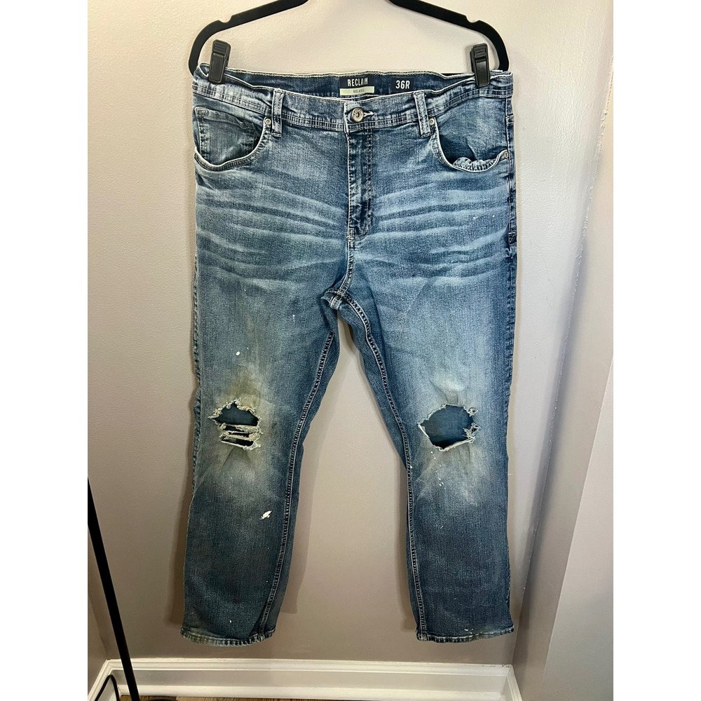 Reclaim Buckle BKE Mens Relaxed Fit Distressed Thrashed Blue Jeans 36R